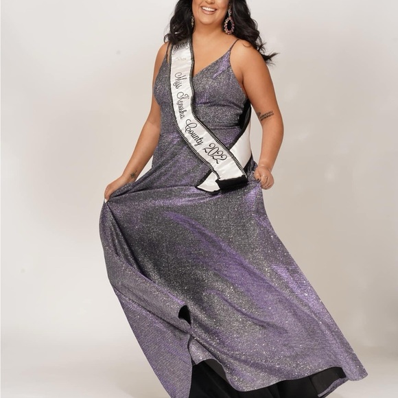 Dave and Johnny purple sparkly gown - Picture 2 of 3